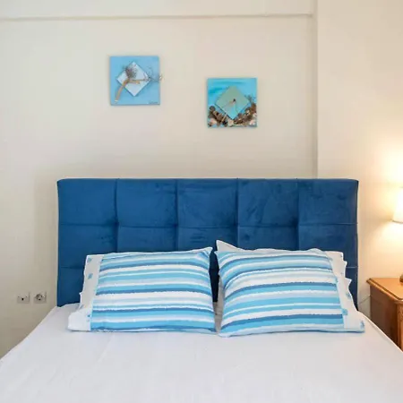 Apartment Colourful And Bright In Kallithea